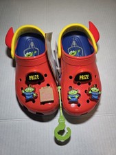 Crocs Toy Story Alien Pizza Planet Size w6