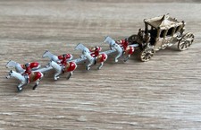 Queen Elizabeth II 1953 Coronation Coach Model By Crescent England VGC