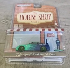 Greenlight Green Machine '15 Nissan GT-R con pneumatici Race Car Driver Chase Falken #35