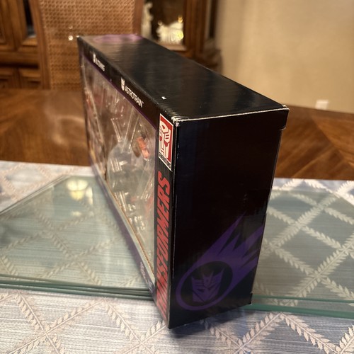 Transformers Hasbro G1 K.O.Platinum Edition Astrotrain Blitzwing Triple Changers - Picture 4 of 7
