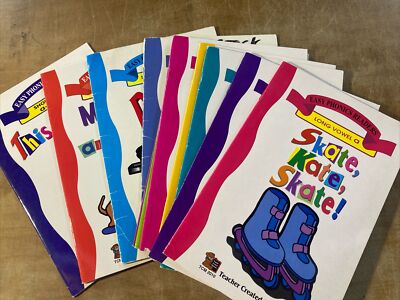 Set Of 11 Easy Phonics Reader Vowel Books Grades K-2 Nice Set Clean! Curriculum