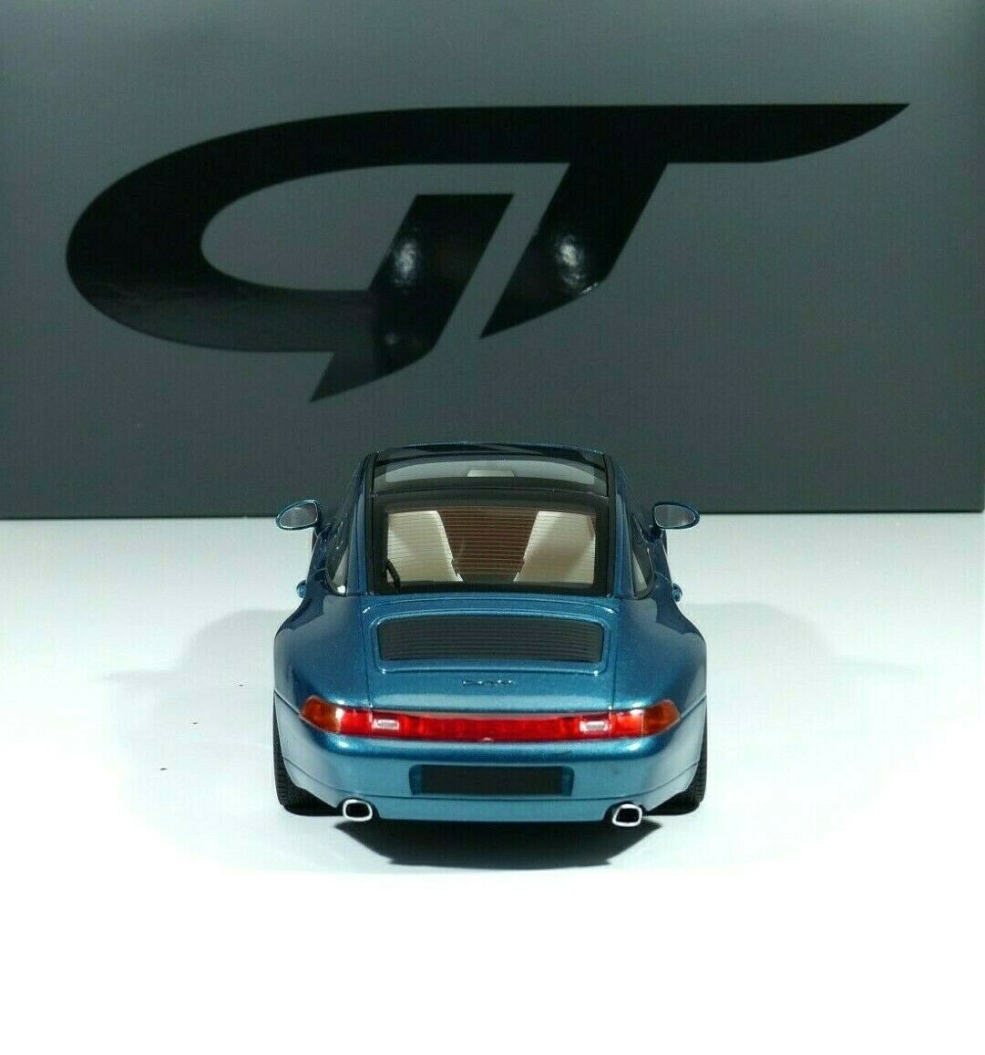 Porsche 911 (993) Targa Year 1995 Turquoise Blue / Green GT350 1:18 GT-SPIRIT Porsche 911 (993) Targa Year 1995 Turquoise Blue / Green GT350 1:18 GT-SPIRIT