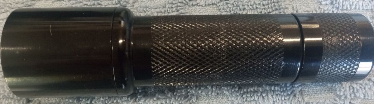 LASER PRODUCTS SUREFIRE 6P 65 lumens Comes w/New Lens Cap LASER PRODUCTS SUREFIRE 6P 65 lumens Comes w/New Lens Cap