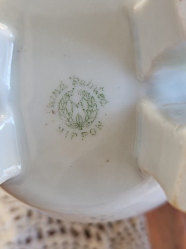 NIPPON GOLD PINK ROSES HAND PAINTED DOUBLE HANDLE VASE 7 1/2" ANTIQUE JAPAN - Picture 2 of 17