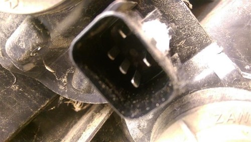 Passenger Right Tail Light for 96-00 Dodge Varavan - Picture 3 of 4