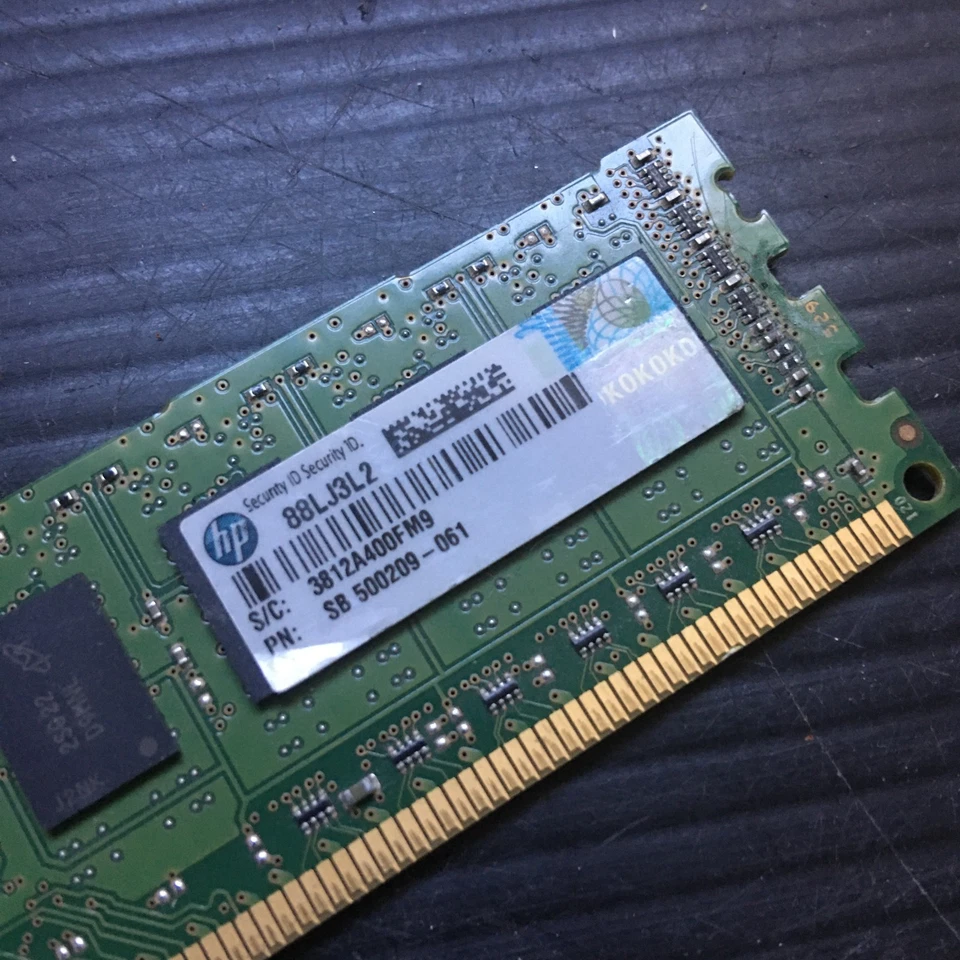ONE Micron HP 2GB MT18JSF25672AZ-1G4G1ZE PC3-10600E DDR3 ECC RAM Memory LF9LDS2 - Image 3 of 4