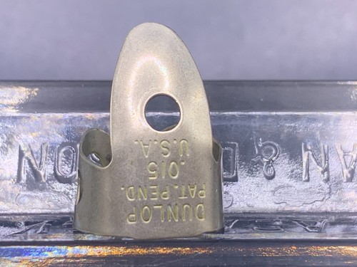 Vintage DUNLOP Pat. Pend. .015 steel guitar pick