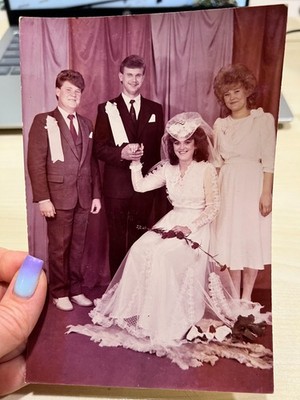 1990s Wedding Bride Groom Wedding dress Fashion Vintage Photo Old photo