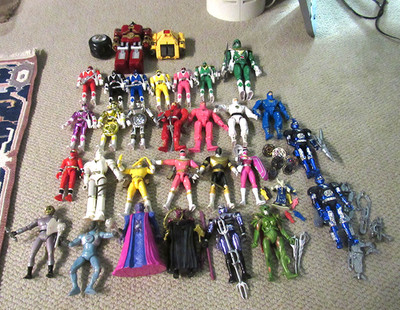 Vintage Mixed Action Figures & Collectibles (Power Rangers, Beetleborgs, more)