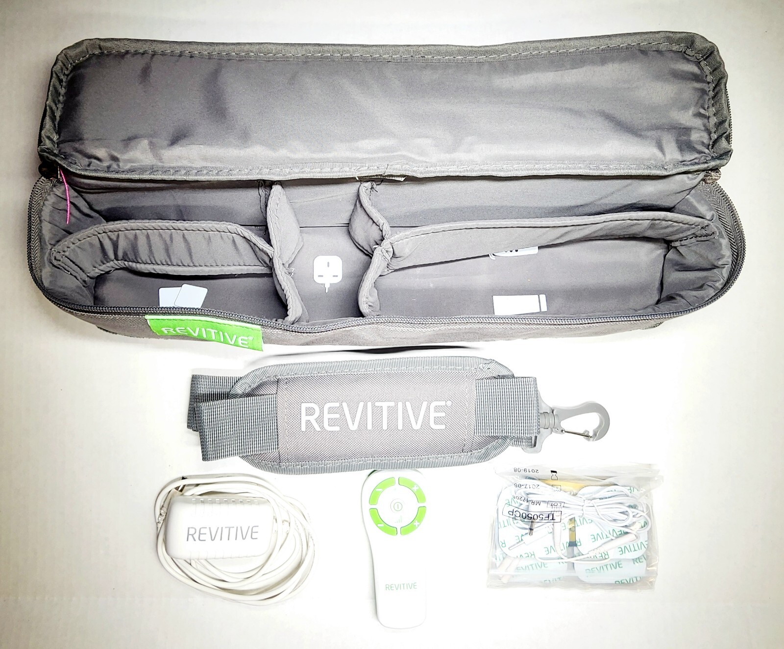 Revitive Medic Plus Circulation Booster #2469MG w/Case, Accessories Orig $349.95