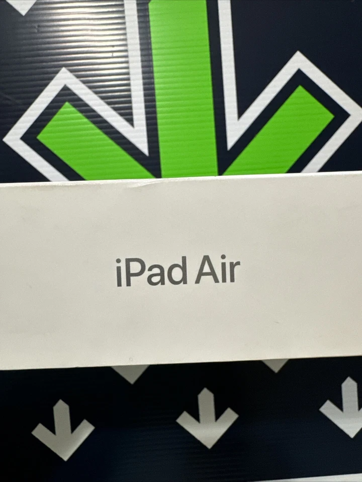 Apple 11" iPad Air M2 Chip (128GB, Wi-Fi + 5G, Space Gray) MUXD3LL/A New Sealed - Image 3 of 4