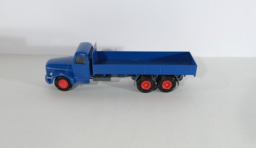 Conrad 1037 / 280891 VOLVO TITAN TRUCK Commercial Model Boxed Diecast Lorry B1 - Picture 4 of 8