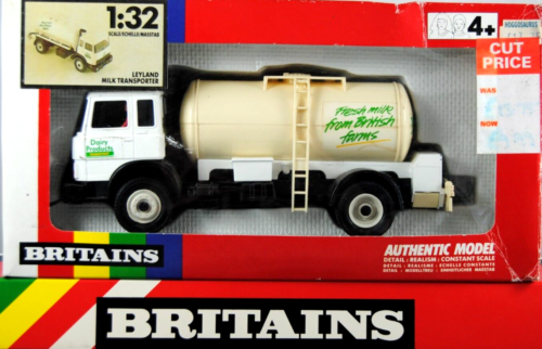 1:32 Britains Farm 9605 LEYLAND TRUCK LORRY DAIRY PRODUCTS MILK ROAD TANKER +BOX - Picture 1 of 24