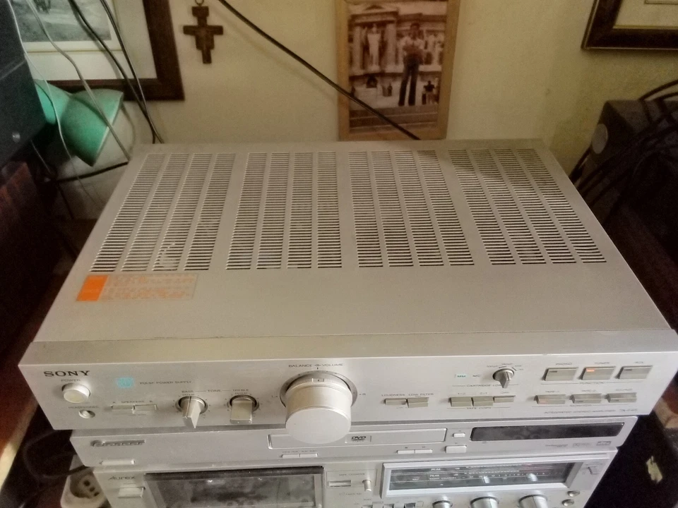 Amplificatore Integrato Sony TA-F45 - Immagine 2 di 4