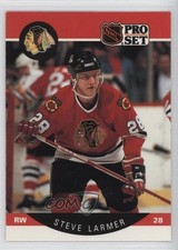 1990-91 Pro Set Steve Larmer (Position and Sweater Number in White on Front) i3a