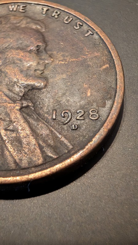 1928-D Lincoln Wheat Small Cent Penny • Circulated BN • Business Strike Denver