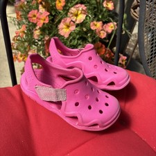 Crocs Swiftwater Wave Toddler Girls Kids Size 9 Pink Clogs Slip On Sandals C9