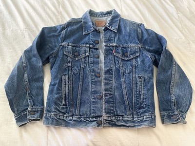 VINTAGE LEVI'S STRAUSS & CO. JEAN JACKET STYLE NO#70506-0216 SIZE 40R