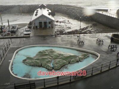 PHOTO  VENTNOR: WIGHT-SHAPED PADDLING POOL A RELIEF MAP OF THE ISLE OF WIGHT STA
