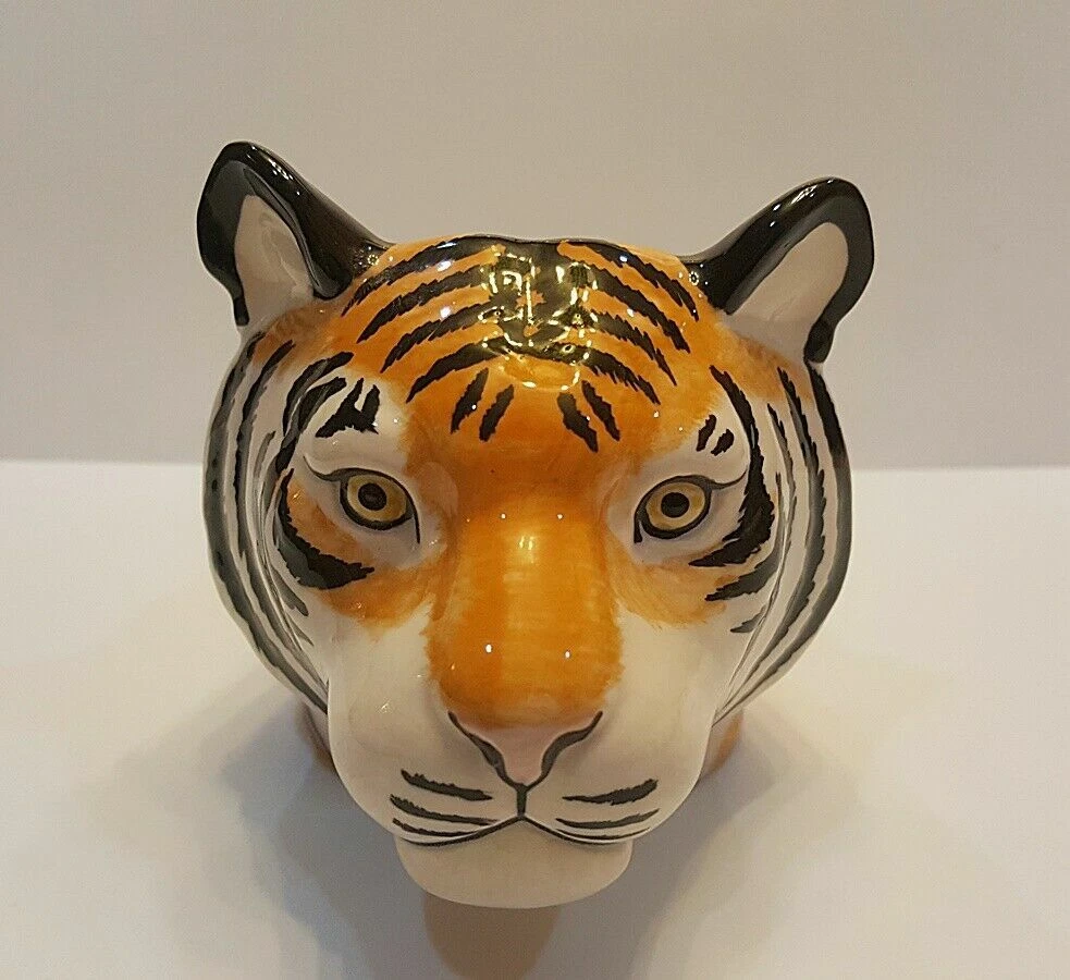 Tiger Head Figurine Vase Pot Ceramic Mini Plant Succulent Planter Flower Décor
Opens in a new window