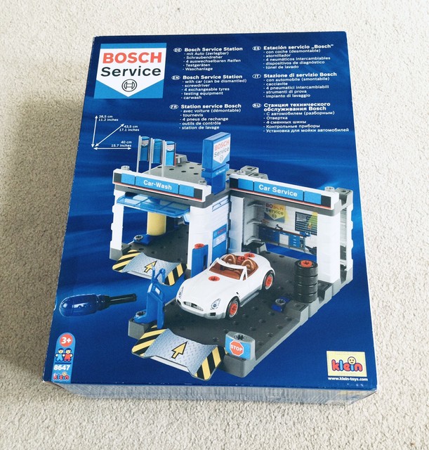 bosch car garage toy