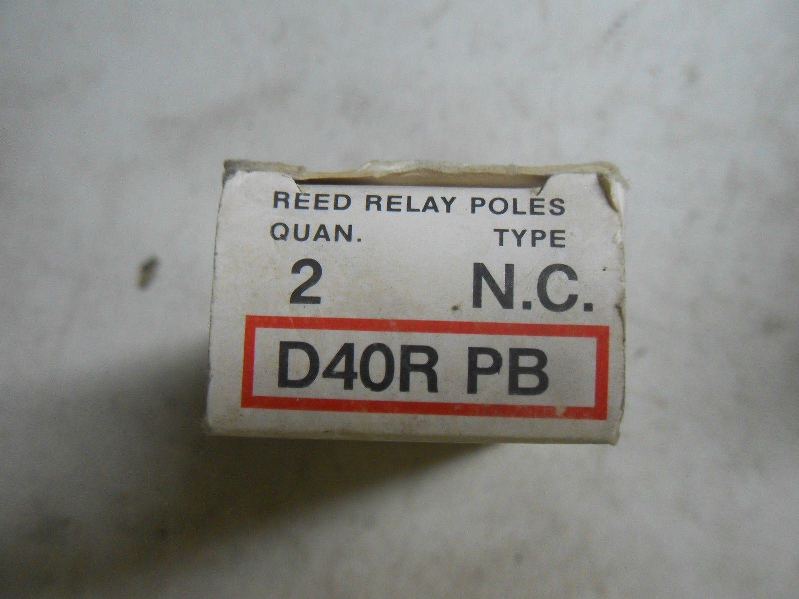 1 BOX OF 2 Cutler-Hammer D40RPB REED RELAY POLES