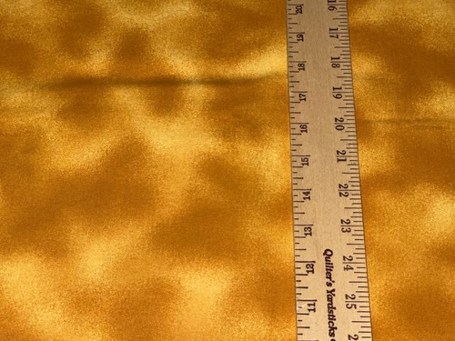 1/2 Yd Golden Orange Brown Marbled Tone on Tone Cotton Quilt Fabric BTHY - Picture 2 of 3