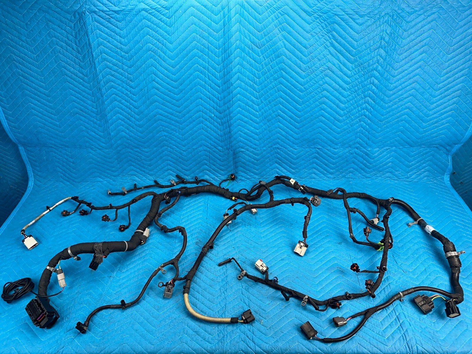 Nissan Titan XD 5.0L Diesel 4WD Engine Wiring Harness 2016 OEM