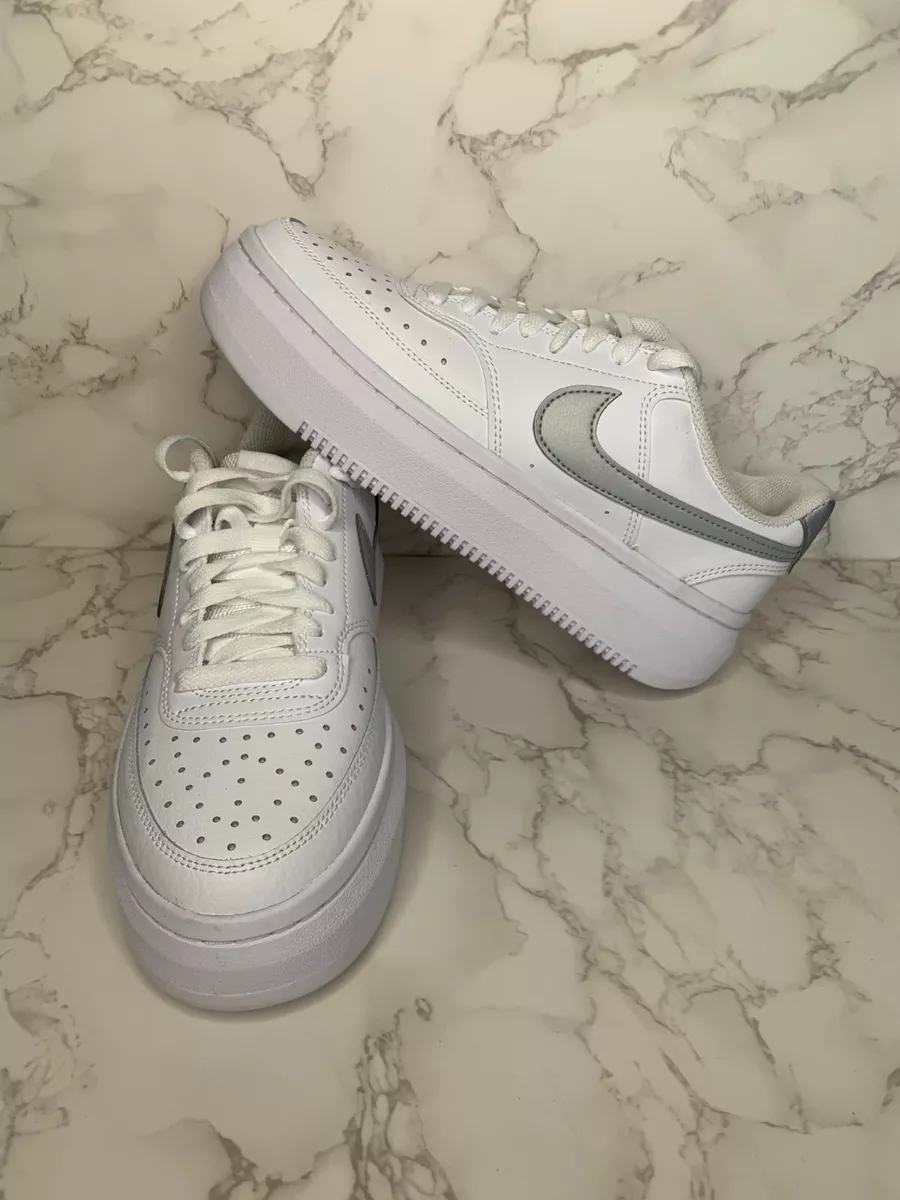 daar ben ik het mee eens ik klaag mechanisch NIKE AIR FORCE 1 SAGA LOW PLATFORM SNEAKER WOMEN TRIPLE WHITE AR5339-100  SIZE 9 | eBay