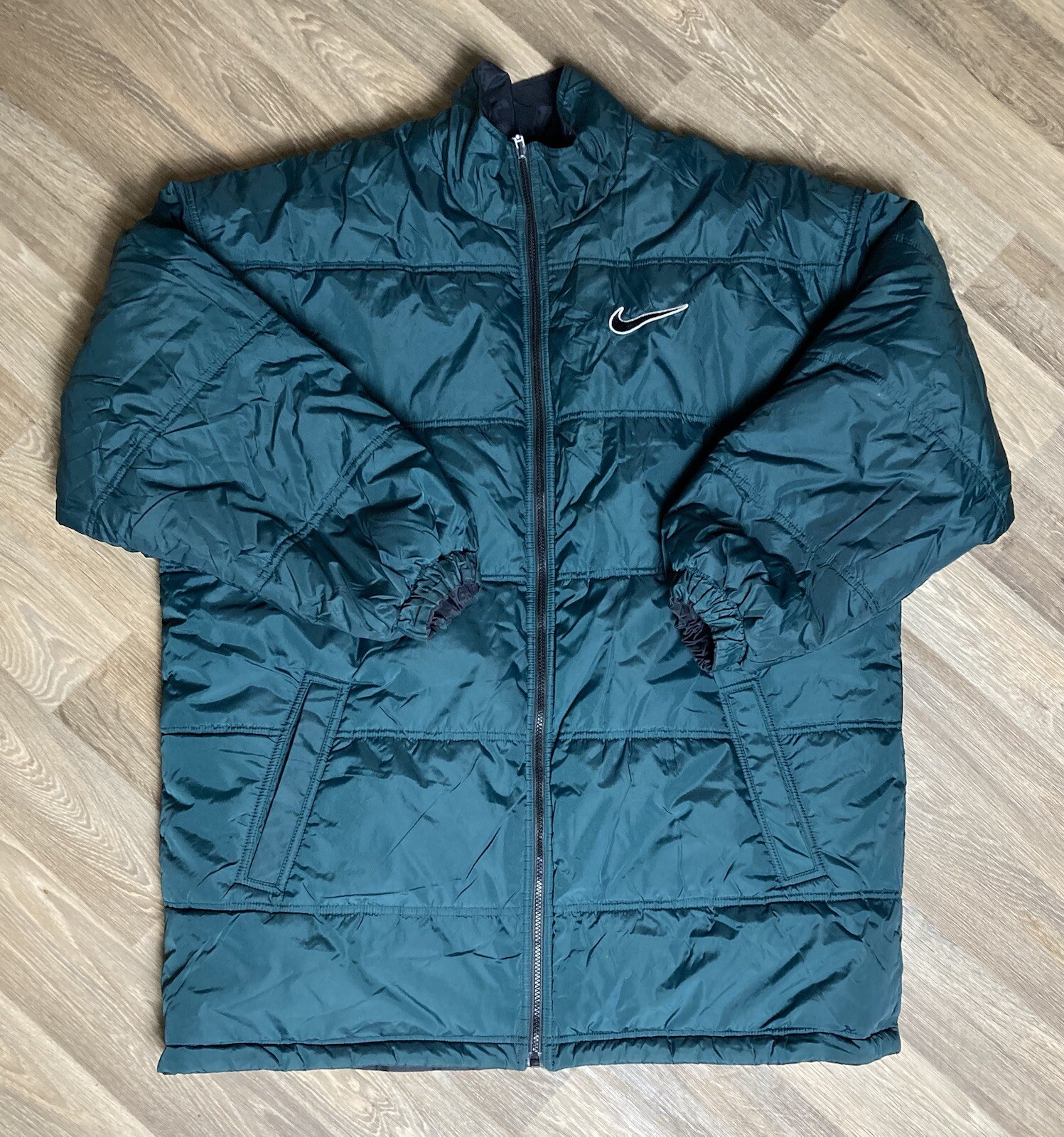 Pre-Owned 1990s Nike Reversible Puffer Jacket for Men Large White Tag