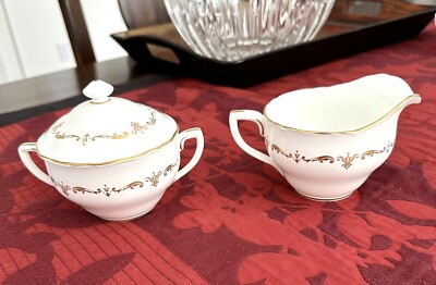 VINTAGE DISCONTINUED ROYAL WORCESTER GOLD CHANTILLY COVERED SUGAR & CREAMER