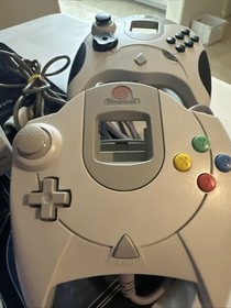 SEGA Dreamcast HKT-3020 Model 1 Games Bundle , 2 Controllers and Memory Card