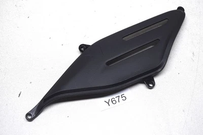 Ducati Panigale V4 S Cache Noir pour Carénage Spoiler avant inférieur droit - Photo 1/4