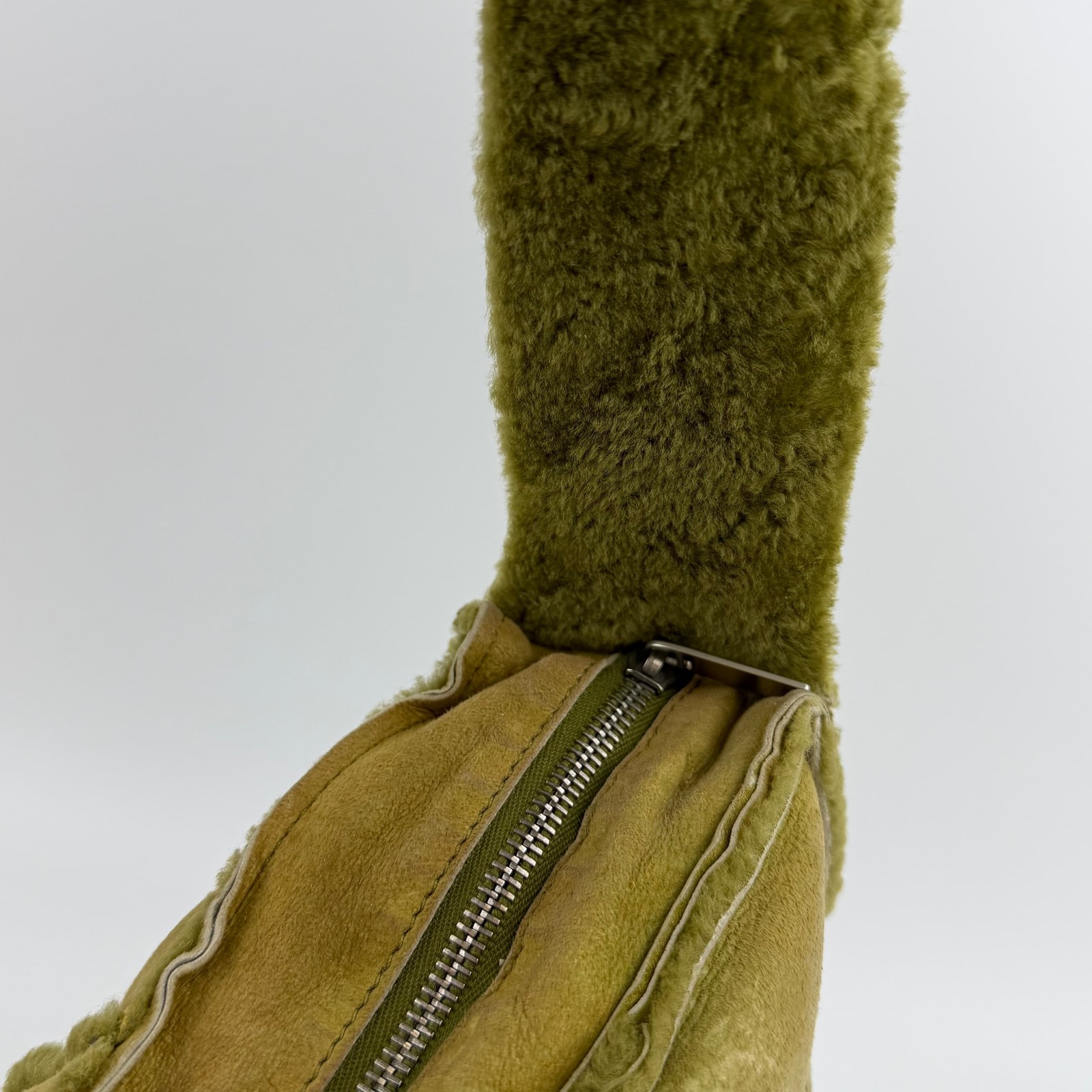 CHANEL Cocomark Patchwork Shoulder Bag Green Mout… - image 17