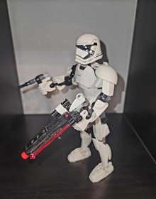 LEGO Star Wars: First Order Stormtrooper Buildable Figure (75114)