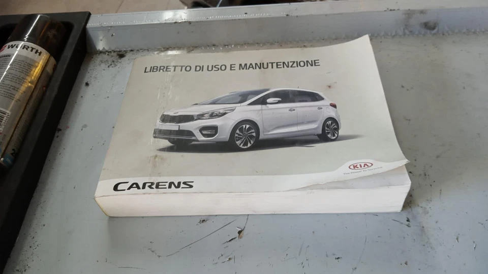 KIA Carens Serie (13>18) LIBRETTO USO E MANUTENZIONE PER D4FD - Immagine 3 di 4