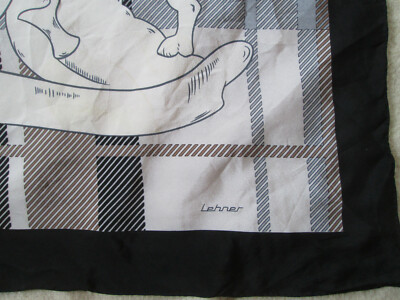 Foulard En Soie LEHNER Vintage - Dimensions 85 X 86 Cm - Noir - Occasion En Mousseline
