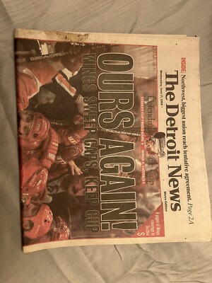 1997 Detroit Red Wings Stanley Cup Champions Newspapers/program HUGE BUNDLE