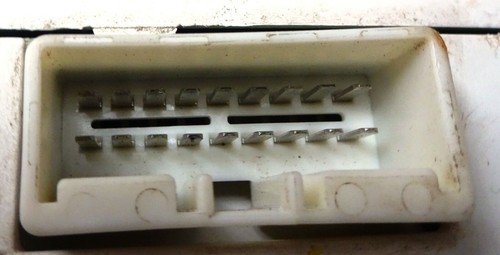 INSTRUMENT PANEL CLUSTER ASSEMBLY MAZDA TRIBUTE MODEL 2001 07 ENGINE YF LHD - 第 6/11 張圖片