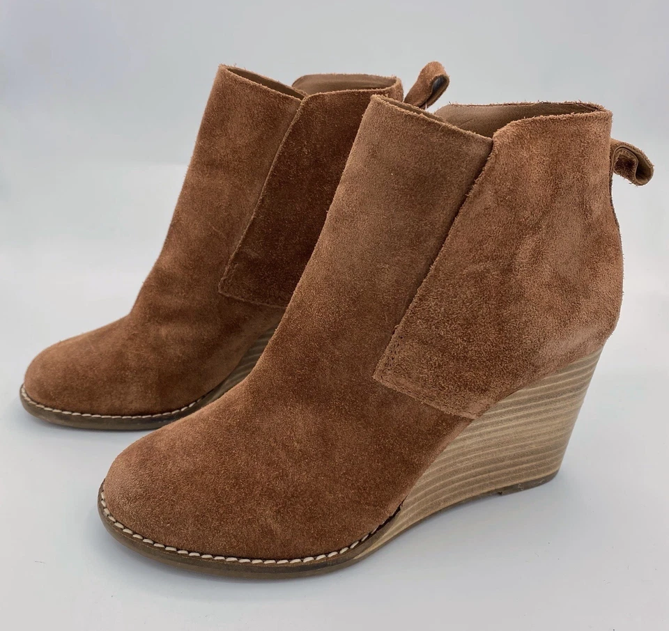 Lucky Brand Yoniana Ankle Boots Booties Shoes Women's Size 5.5 Brown Suede - Image 3 of 4