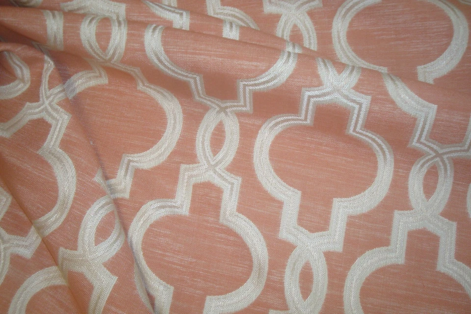 Cortina jacquard geométrica de néctar Midvale tecido robusto 1 de 12 jardas 55"w BTY - Imagem 2 de 4