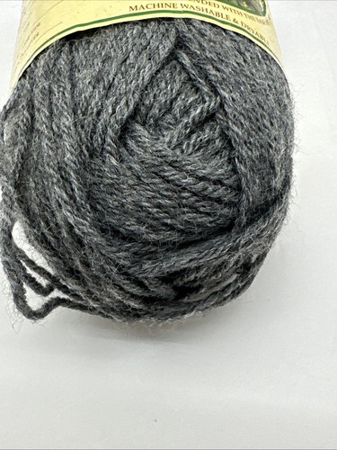 Lion Brand Wool Ease Yarn Skein Oxford Grey Gray 152 - Picture 5 of 5