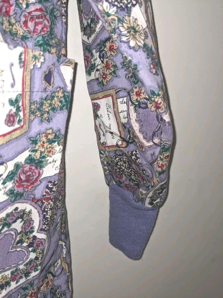 WORKING SCRUBS Woman's Purple Long Sleeve Top - Size XS - Image 4 of 4