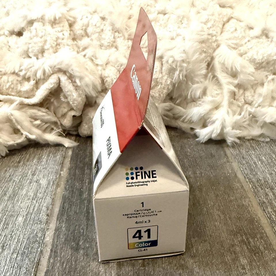 CANON - CL-41 Tri-Color Ink Cartridge ChromaLife100 Pixma - New Expired - Image 4 of 4