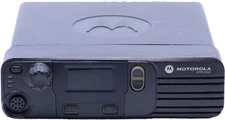 MOTOROLA XPR 4350 AAM27TRC9LA1AN UHF TWO WAY RADIO