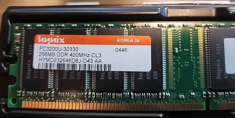 Hynix 256MB PC3200U DDR 400MHz CL3 - Image 2 of 3