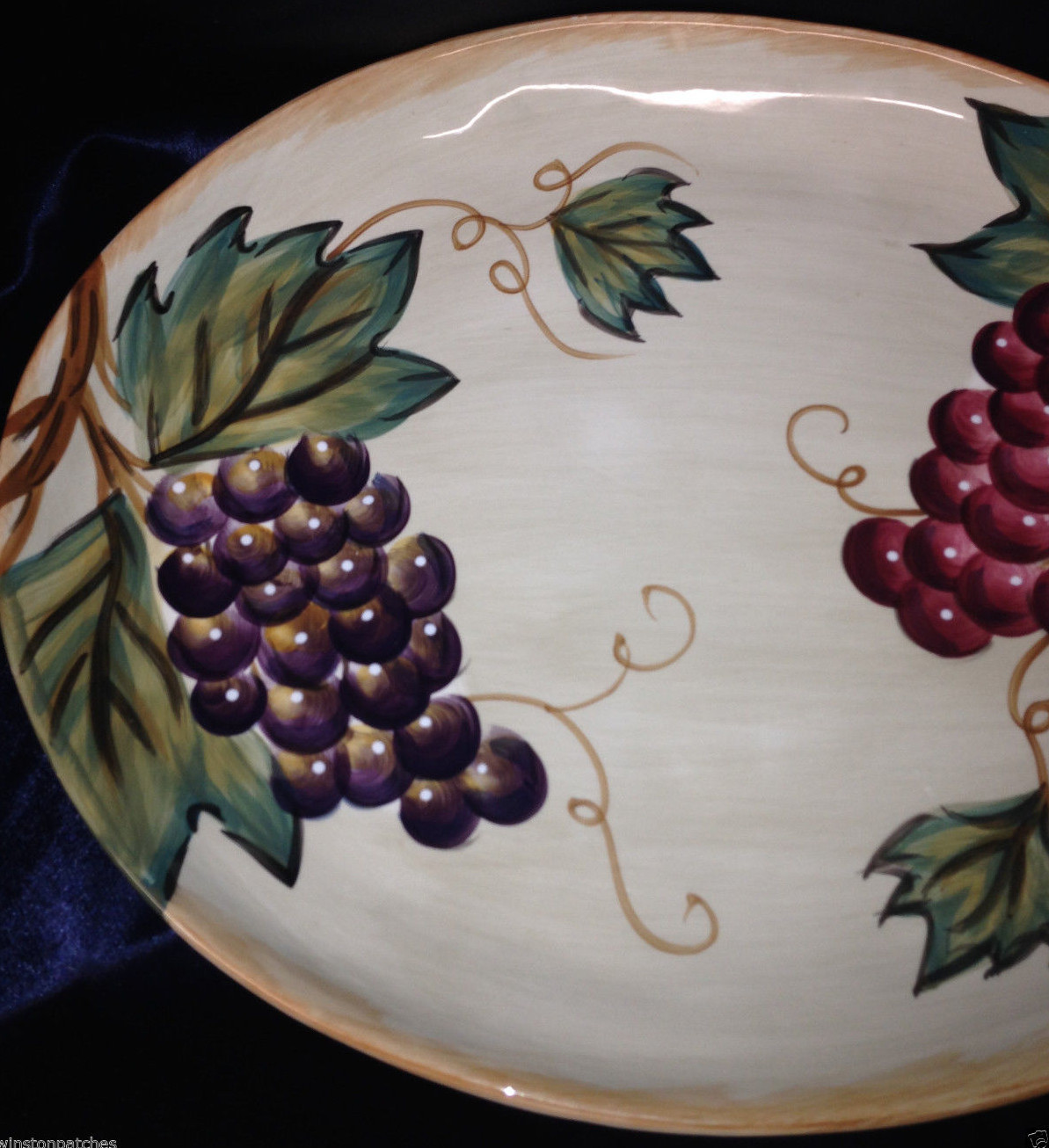 TABLETOPS UNLIMITED GALLERY NAPA 16 3/8" OVAL SERVING PLATTER RED