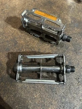 Fuji Vintage Pedals