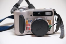 Sony Cyber-shot DSC-S75 3.3MP Digital Camera - Untested