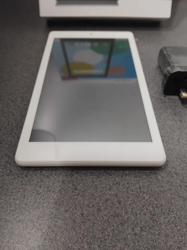 Alcatel OneTouch Pixi 4 (7) 8GB, Wi-Fi, 7 inch - White - Image 2 of 4